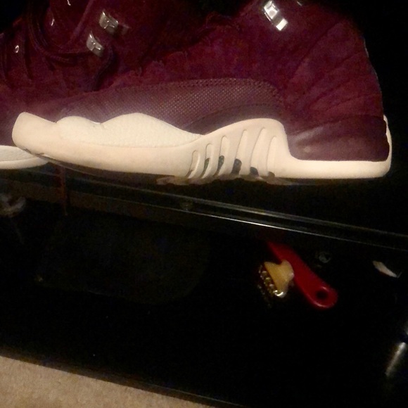 Jordan 12 retro Bordeaux maroon/burgundy size YOUTH- 4.5 or WOMENS- 6 - Picture 5 of 5